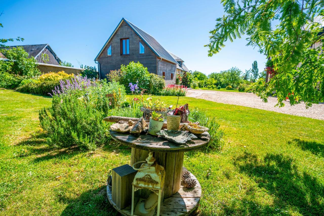 Chambre D'Hotes - Le Jardin Des Patissons La Foret Du Parc Luaran gambar