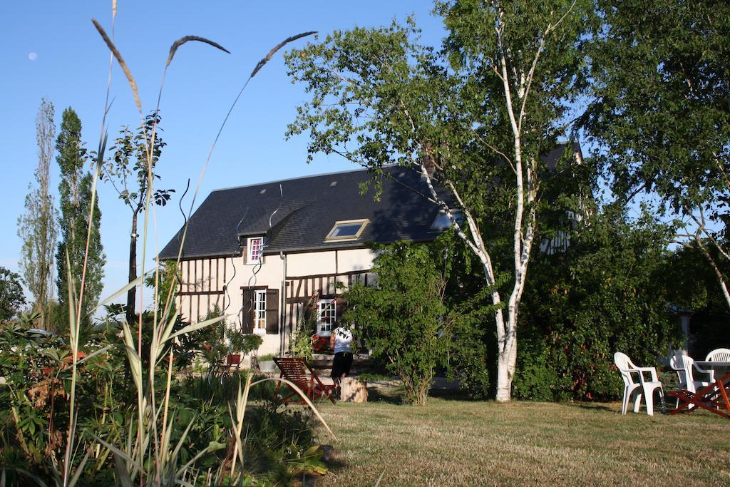 Chambre D'Hotes - Le Jardin Des Patissons La Foret Du Parc Luaran gambar