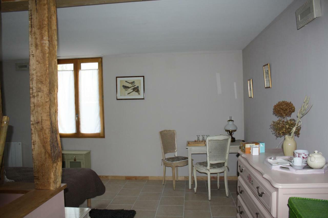 Chambre D'Hotes - Le Jardin Des Patissons La Foret Du Parc Luaran gambar